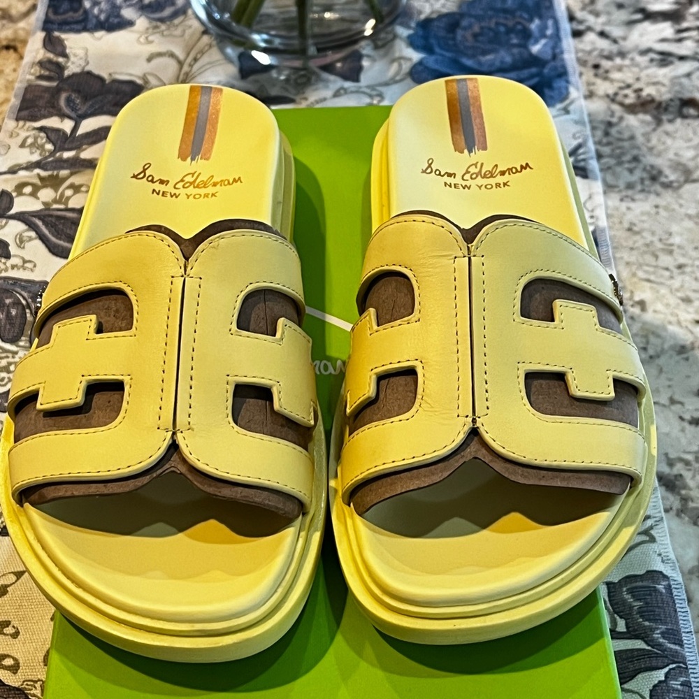 NEW Sam Edelman Leather Valeri Slide On Sandals In Butter Yellow, Size 8